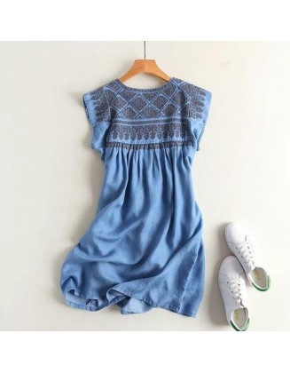 Boho Embroidery denim waist pleated dress